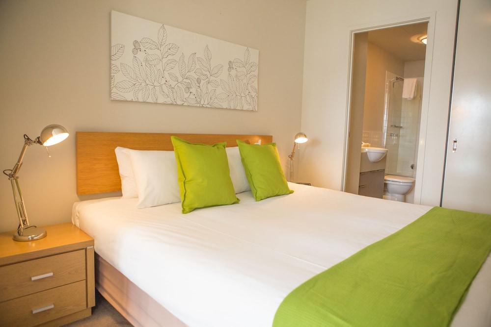 Aria Hotel Apartments Мельбурн Экстерьер фото