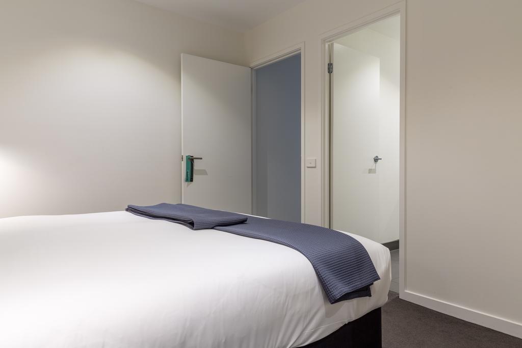 Aria Hotel Apartments Мельбурн Экстерьер фото